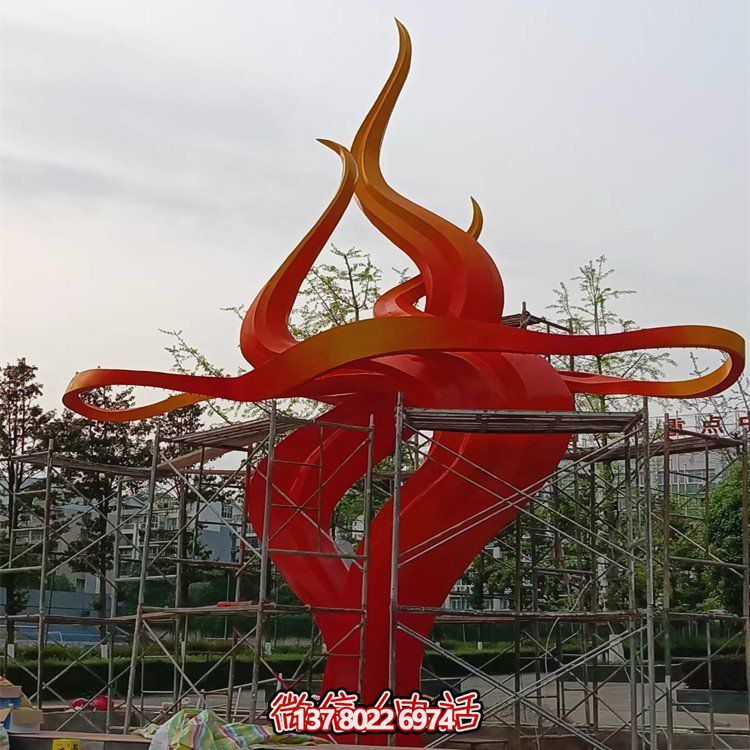 創意景觀不銹鋼雕塑擺件，點亮小區別墅美景