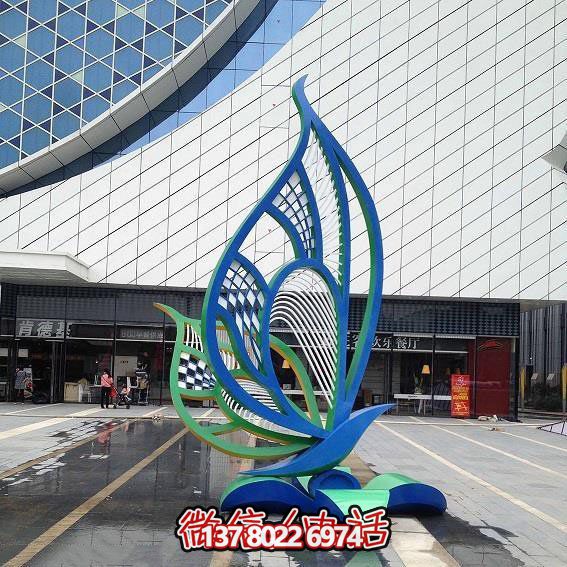 不銹鋼彩繪創(chuàng)意景觀雕塑——美化城市廣場