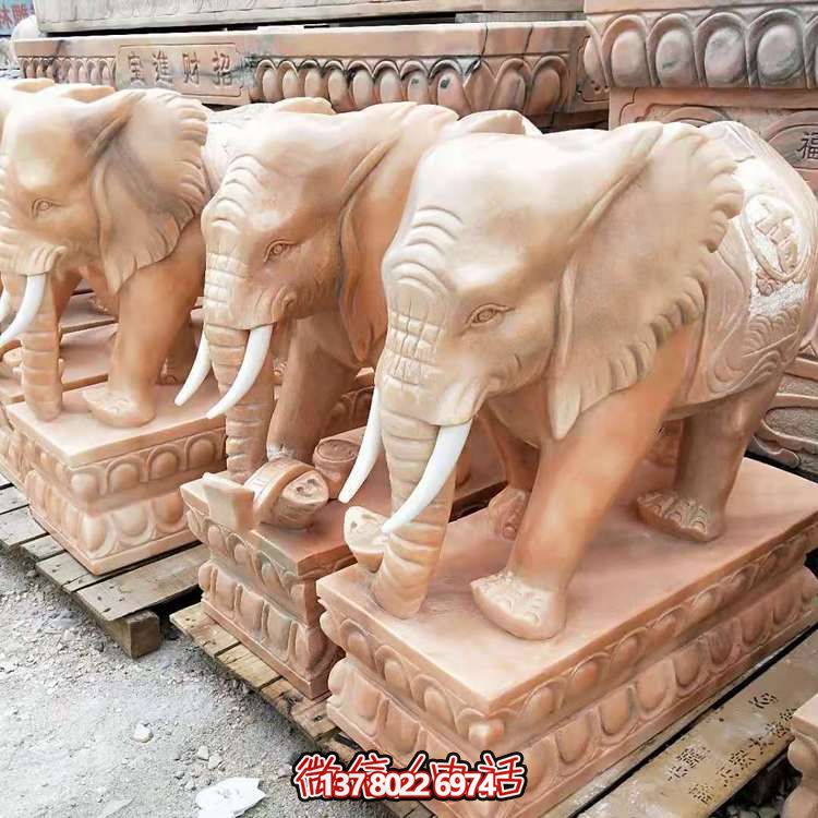 紅晚霞，石雕大象雕塑，點(diǎn)綴庭院空間