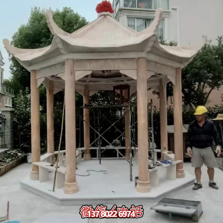 紅古涼亭，讓你在小區花園里享受晚霞美景