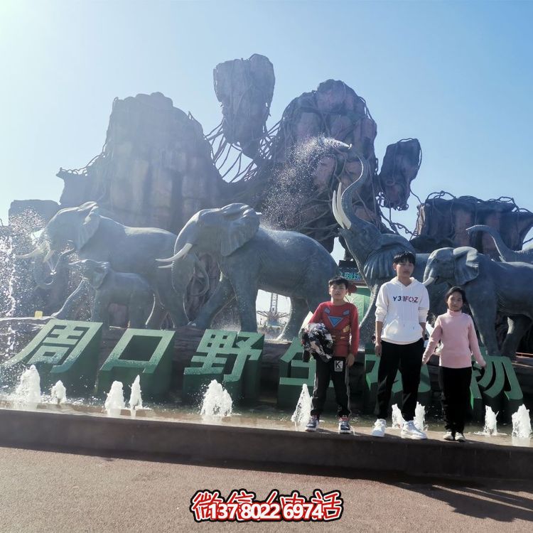 美麗的戶外玻璃鋼雕塑，引領景觀主題